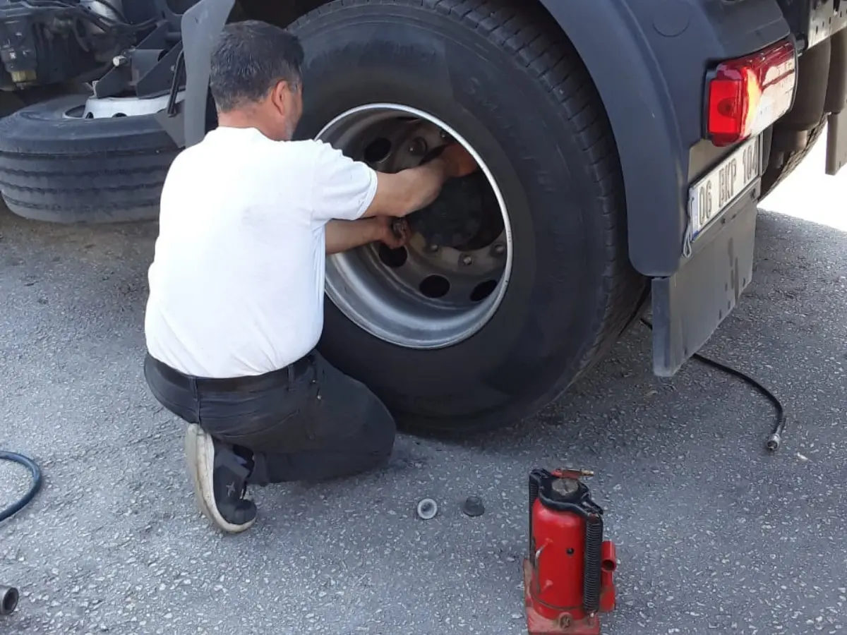 Merkezefendi Oto Lastikçi